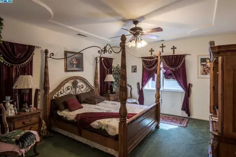 703 Crescent Ln, Lemoore, CA 93245 photo 28