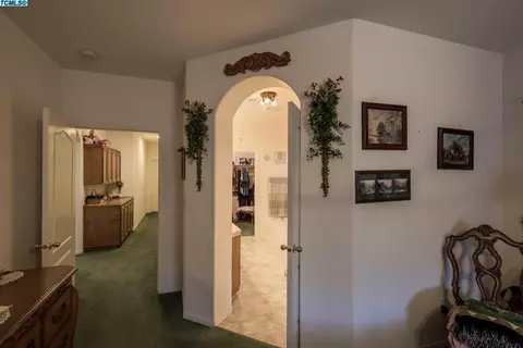 703 Crescent Ln, Lemoore, CA 93245 photo 30