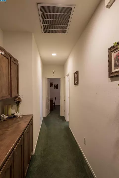 703 Crescent Ln, Lemoore, CA 93245 photo 24
