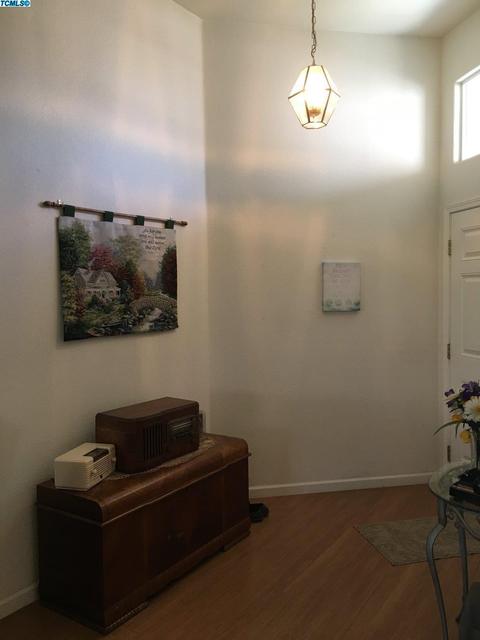1992 E Levin Ave, Tulare, CA 93274 photo 7