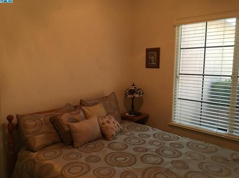 1992 E Levin Ave, Tulare, CA 93274 photo 18