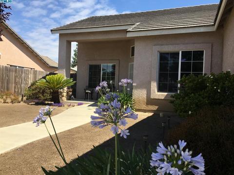 1992 E Levin Ave, Tulare, CA 93274 photo 3
