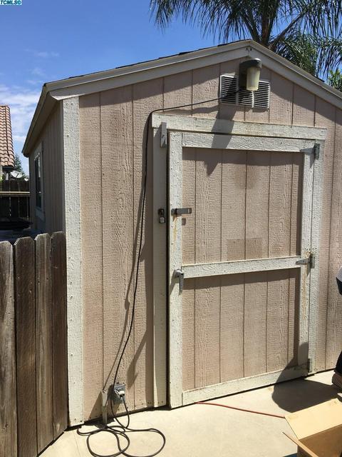1992 E Levin Ave, Tulare, CA 93274 photo 24