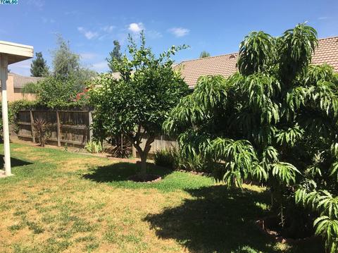 1992 E Levin Ave, Tulare, CA 93274 photo 22