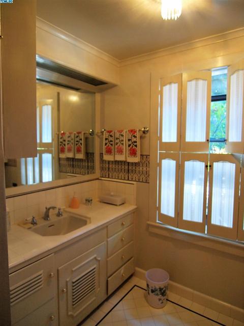 531 E Walnut St, Exeter, CA 93221 photo 35