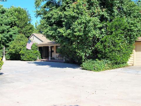 531 E Walnut St, Exeter, CA 93221 photo 2