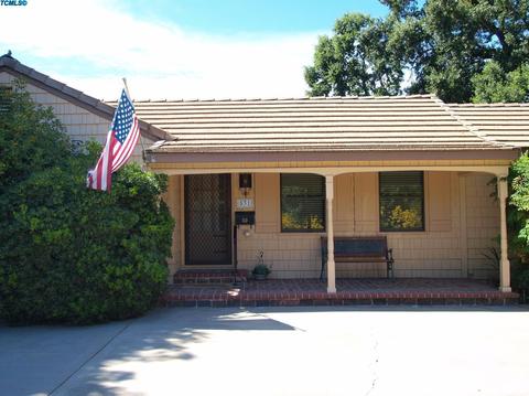 531 E Walnut St, Exeter, CA 93221 photo 1