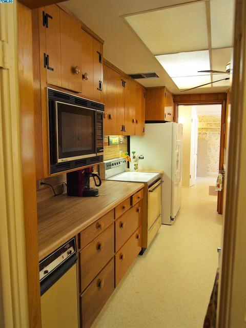 531 E Walnut St, Exeter, CA 93221 photo 46