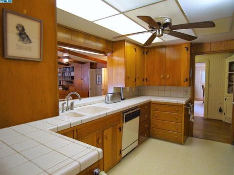531 E Walnut St, Exeter, CA 93221 photo 44
