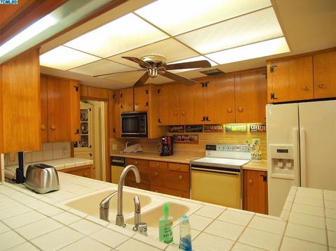 531 E Walnut St, Exeter, CA 93221 photo 48