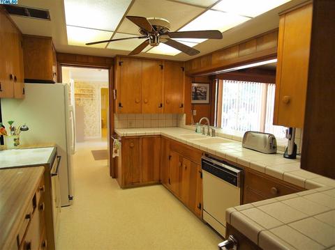 531 E Walnut St, Exeter, CA 93221 photo 47