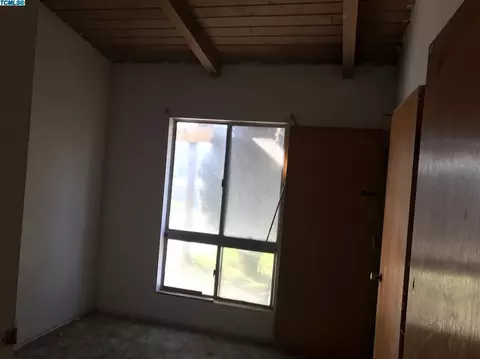 1861 E Olive Way, Dinuba, CA 93618 photo 6