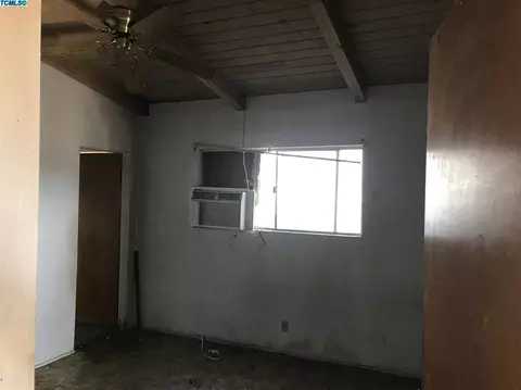 1861 E Olive Way, Dinuba, CA 93618 photo 7