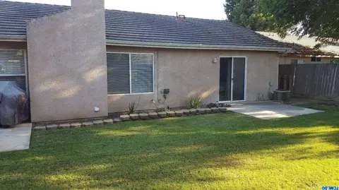 4230 E Feemster Ave, Visalia, CA 93292 photo 25