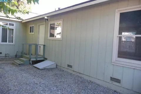 642 B St, Lemoore, CA 93245 photo 24