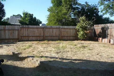 642 B St, Lemoore, CA 93245 photo 25