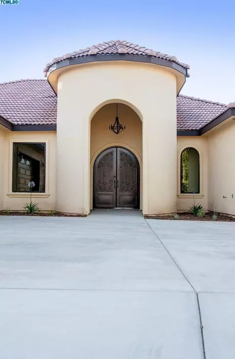 770 Park Pl, Exeter, CA 93221 photo 4