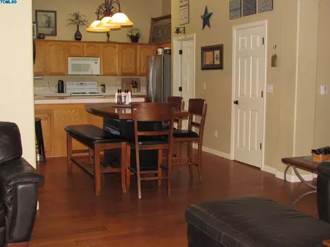 1925 Sequoia Ave, Sanger, CA 93657 photo 13