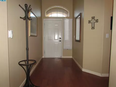 1925 Sequoia Ave, Sanger, CA 93657 photo 5