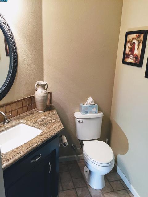 325 Atwood Ct, Exeter, CA 93221 photo 12
