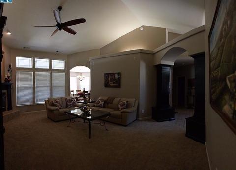 325 Atwood Ct, Exeter, CA 93221 photo 5