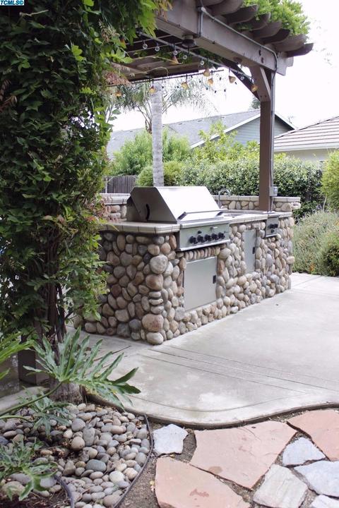 325 Atwood Ct, Exeter, CA 93221 photo 34