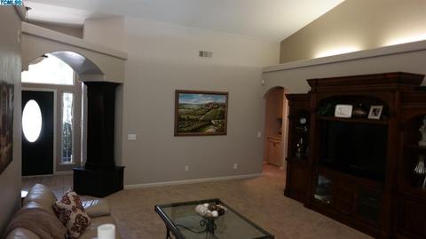 325 Atwood Ct, Exeter, CA 93221 photo 4