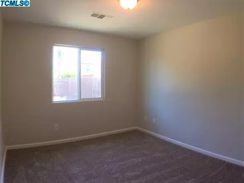 4223 E Stapp Ave, Visalia, CA 93292 photo 13