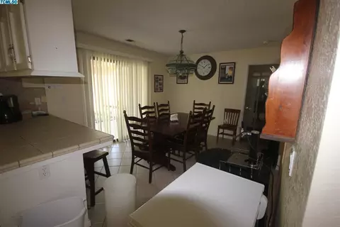 302 N Francis Ave, Exeter, CA 93221 photo 10