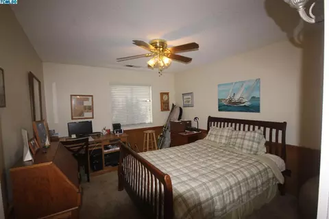 302 N Francis Ave, Exeter, CA 93221 photo 12