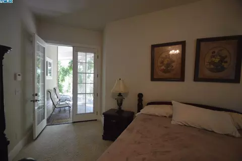 3423 E Hillcrest Ave, Visalia, CA 93292 photo 21
