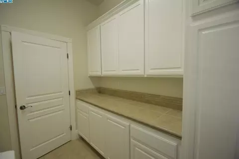 3423 E Hillcrest Ave, Visalia, CA 93292 photo 40
