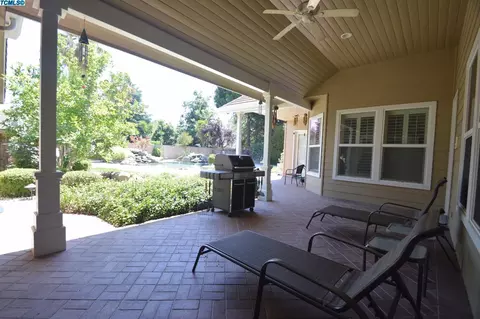 3423 E Hillcrest Ave, Visalia, CA 93292 photo 33