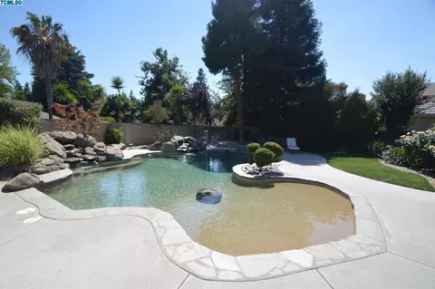 3423 E Hillcrest Ave, Visalia, CA 93292 photo 38