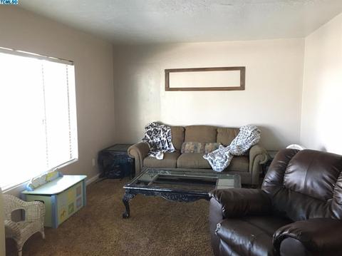 603 E Sequoia Ave, Visalia, CA 93292 photo 6