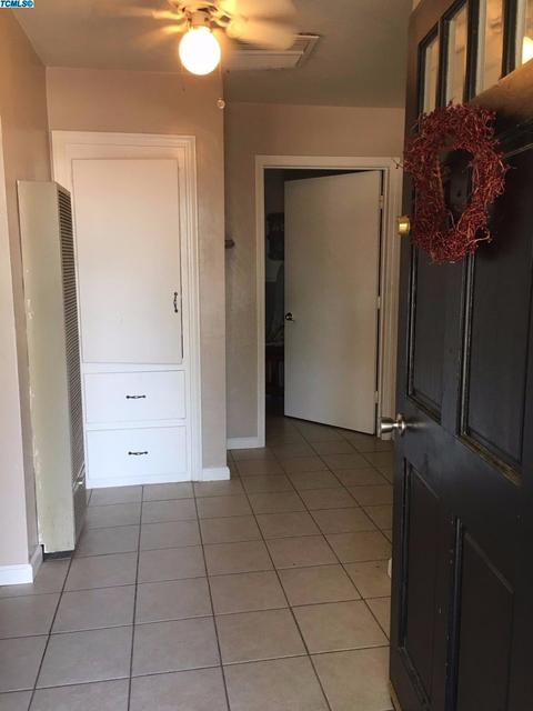 603 E Sequoia Ave, Visalia, CA 93292 photo 4