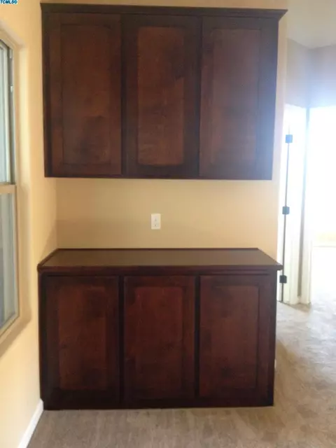 2003 E Copper Ct, Visalia, CA 93292 photo 15