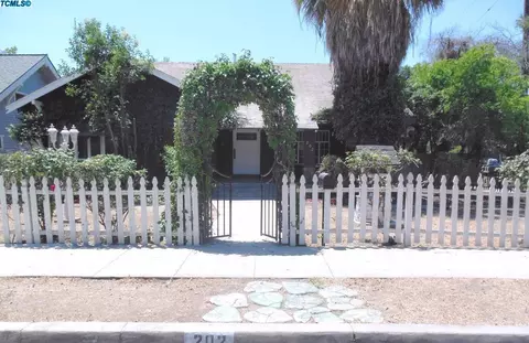 202 S B St, Exeter, CA 93221 photo 1