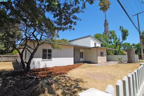 204 Colfax Ave, Modesto, CA 95354 photo 5