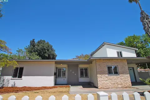 204 Colfax Ave, Modesto, CA 95354 photo 3