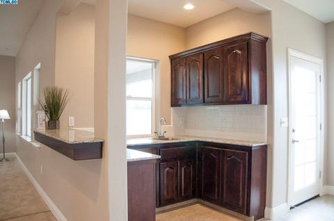 3026 E Beech Ct, Visalia, CA 93292 photo 21