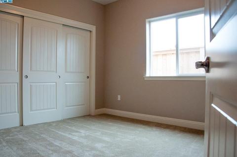 3026 E Beech Ct, Visalia, CA 93292 photo 37