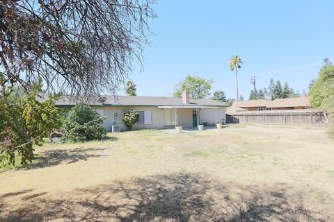 2126 E Howard Ave, Visalia, CA 93292 photo 14
