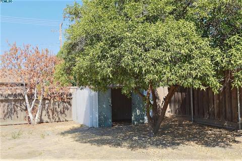 2126 E Howard Ave, Visalia, CA 93292 photo 13
