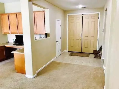 3813 E Cambridge Ave, Visalia, CA 93292 photo 4