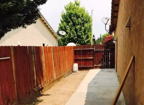 3813 E Cambridge Ave, Visalia, CA 93292 photo 25