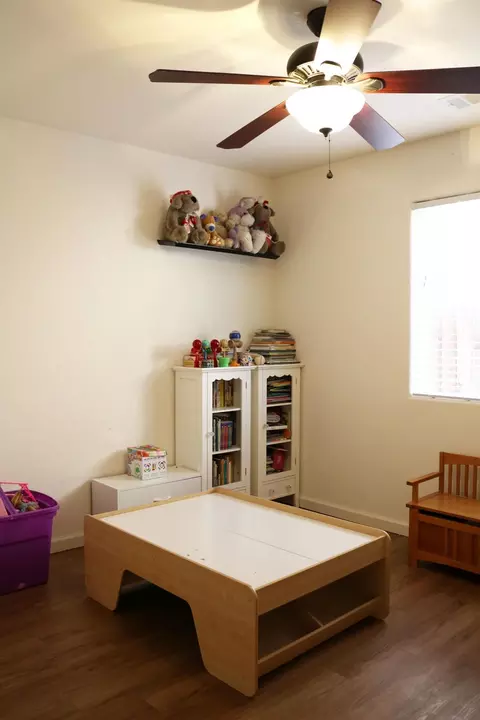2512 E Chestnut Ave, Visalia, CA 93292 photo 10