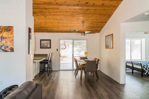 41053 Meadow Dr, Three Rivers, CA 93271 photo 4