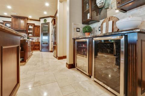 2207 W Benton Ct, Exeter, CA 93221 photo 12