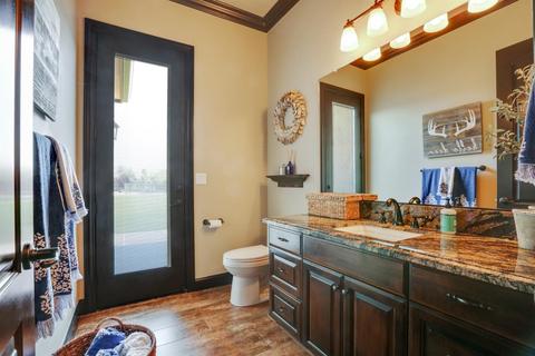 2207 W Benton Ct, Exeter, CA 93221 photo 29
